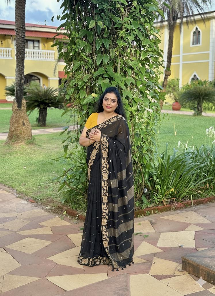 REVAA - Premium Mul-Cotton Floral Tangail Saree