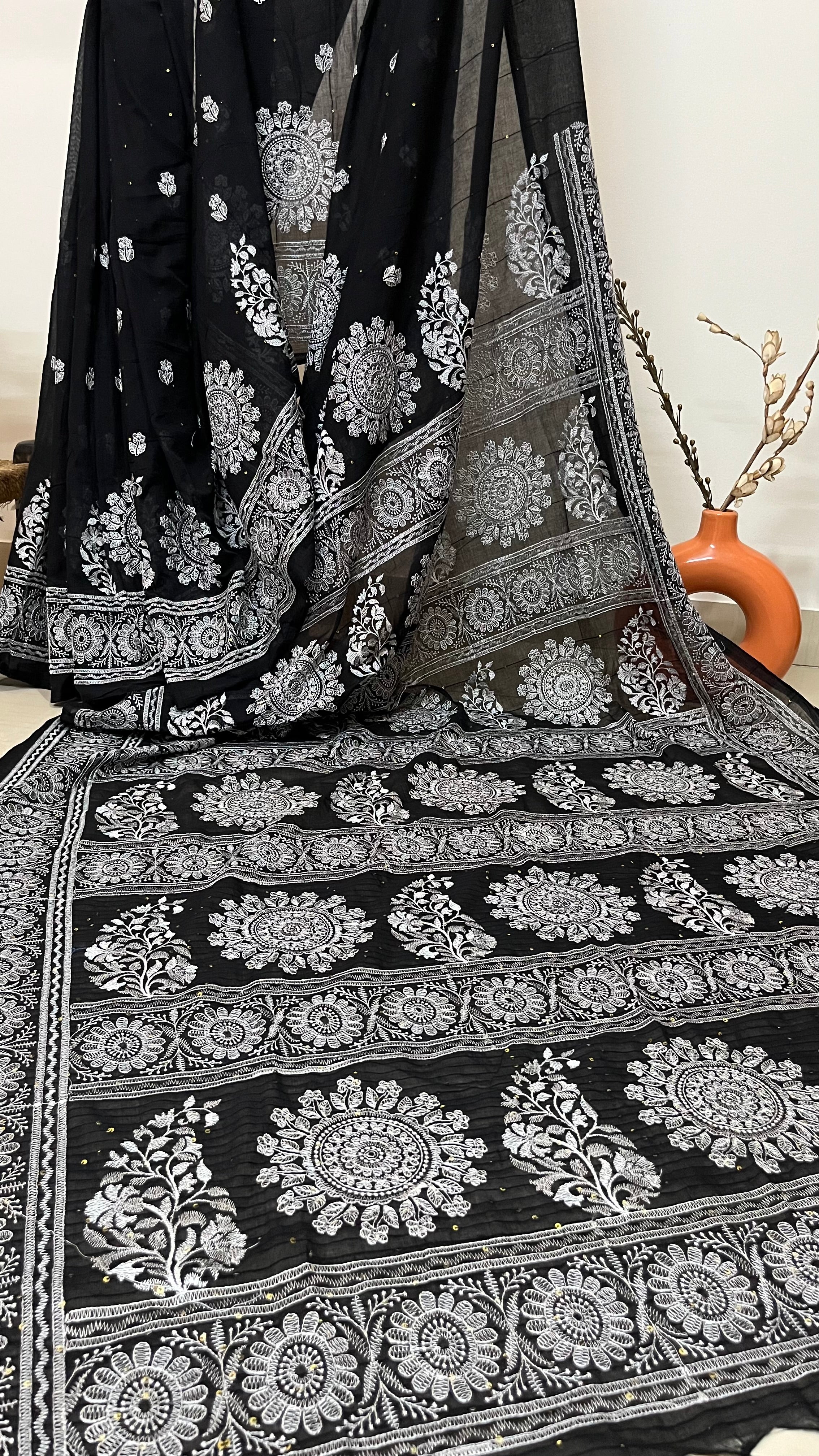 PAAVNI - Pure Mul-Cotton Black-White Chikankari Saree