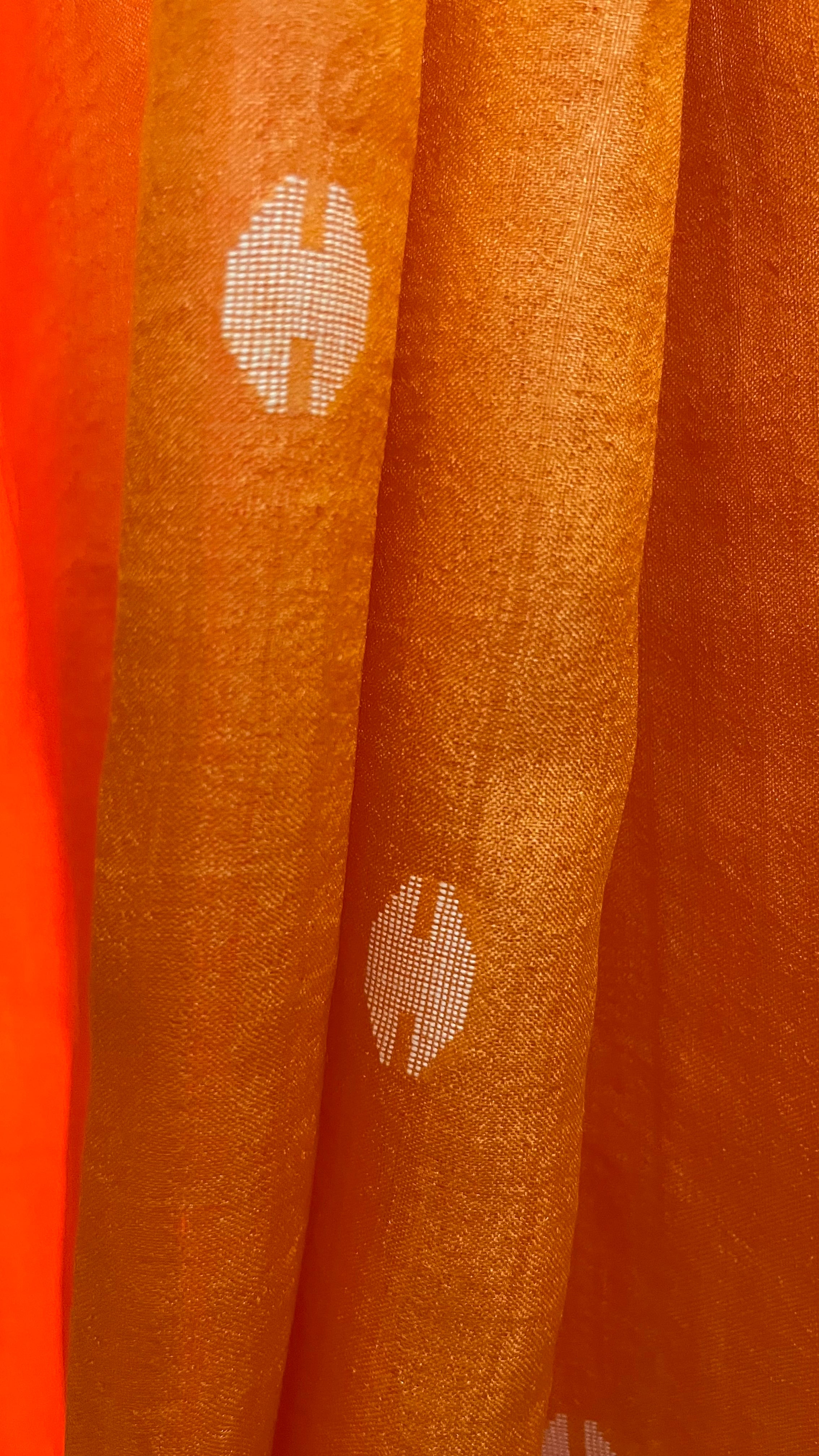 SARVASRESHTHA - Orange Jamdani Tussar Silk Saree