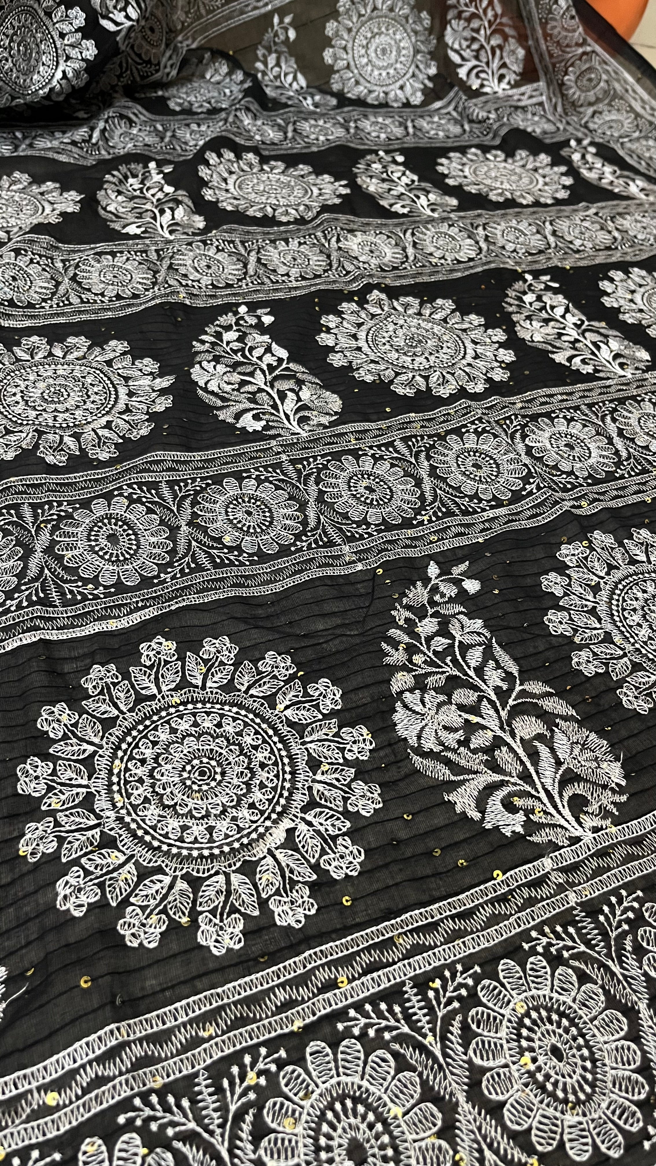 PAAVNI - Pure Mul-Cotton Black-White Chikankari Saree