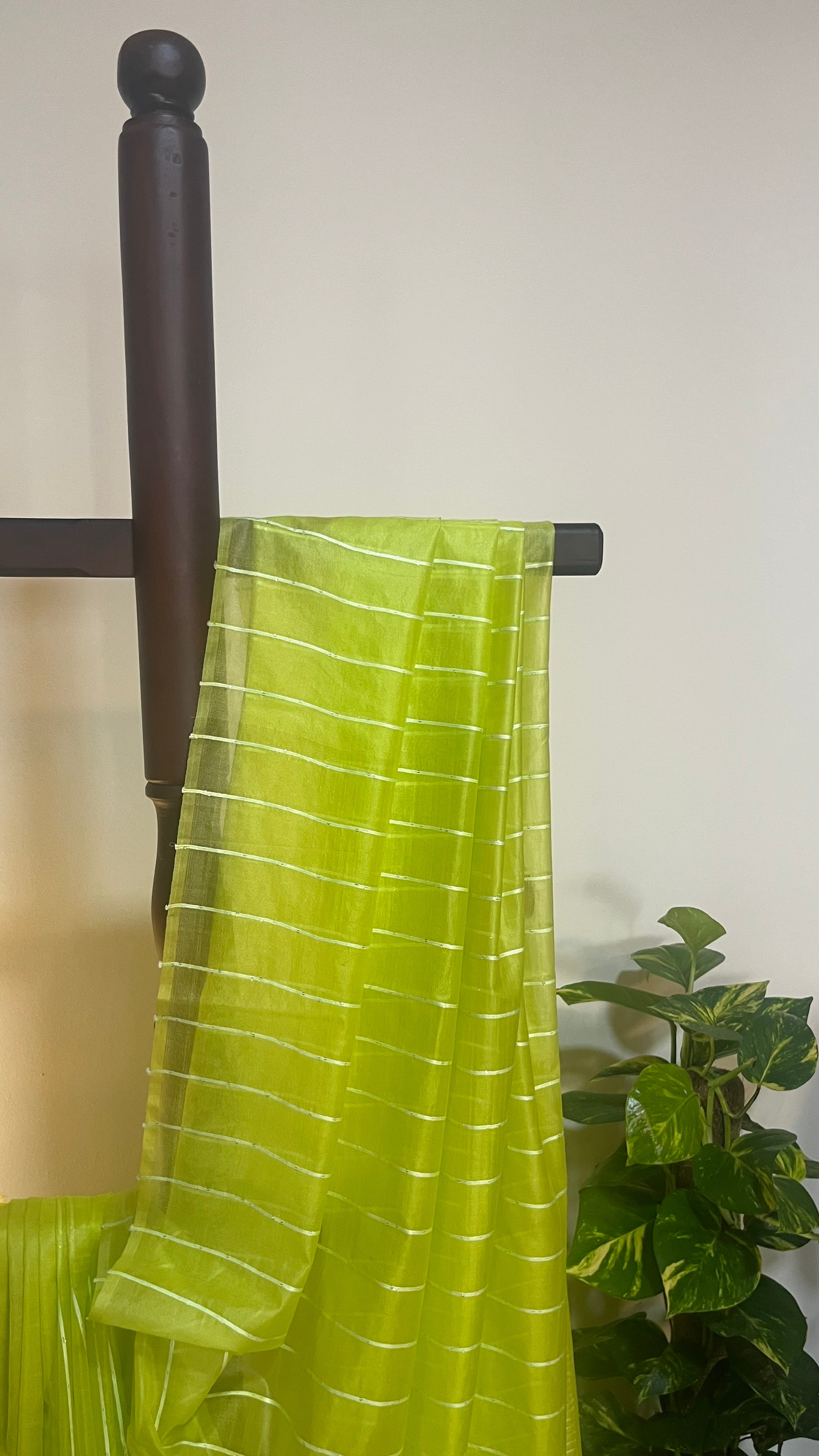 NAI NAVELI - Citron Green Organza Silk