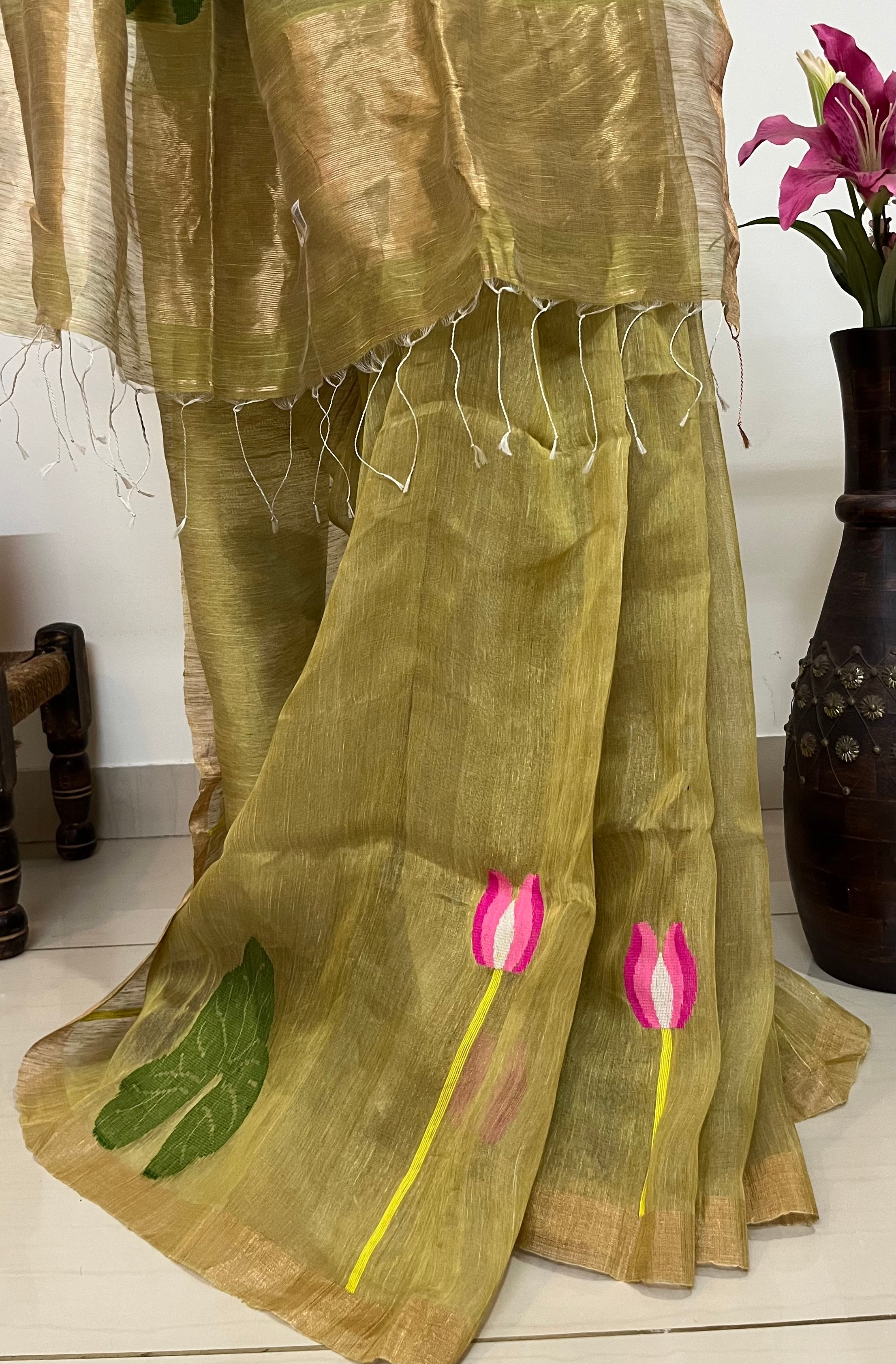 MASSAKALI - Pure Silk Olive Green Lotus Jamdani Saree